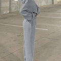 Grauer Hoodie- und Jogger-Sweater-Set mit festen Schultern - Foto 3