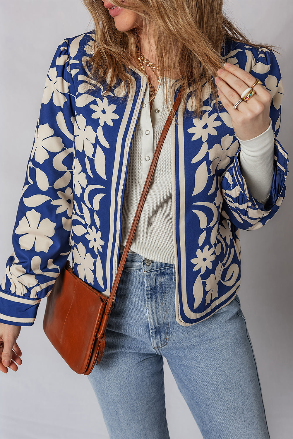 Veste élégante à motifs de fleurs bleues à motifs de fleurs ouvertes à boutons à l’avant - Damesmode Afbeelding 4