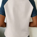 Weiß strukturiertes Denim-Patchwork-T-Shirt mit Polokragen - Foto 4