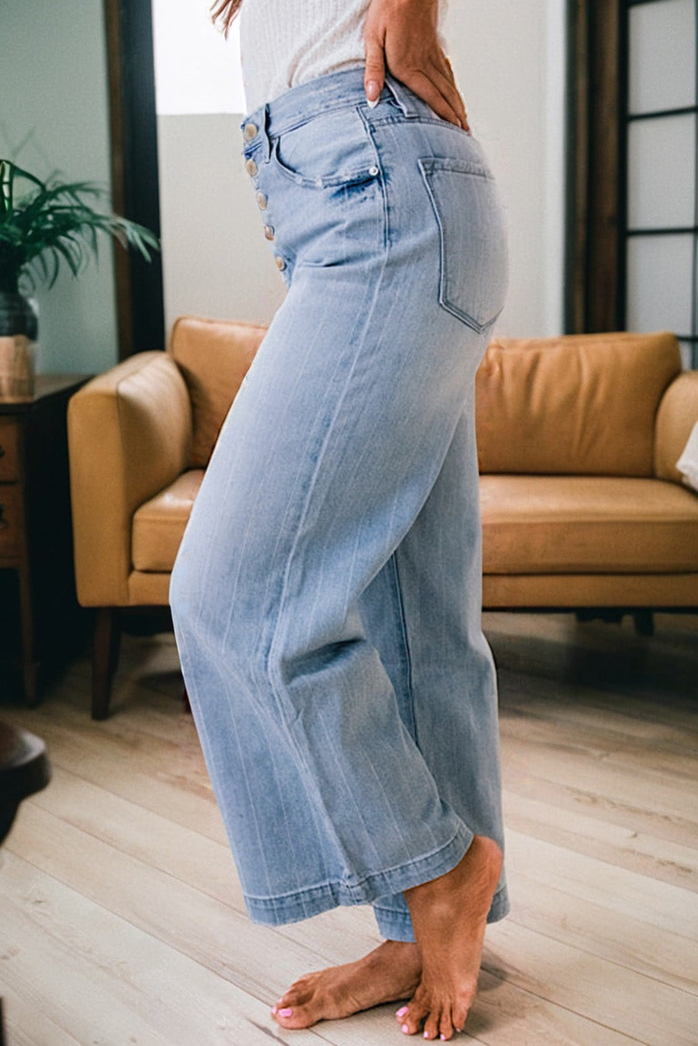 Beau Blue Multi Buttons Pinstripe Wide Leg Jeans - Damesmode Afbeelding 3