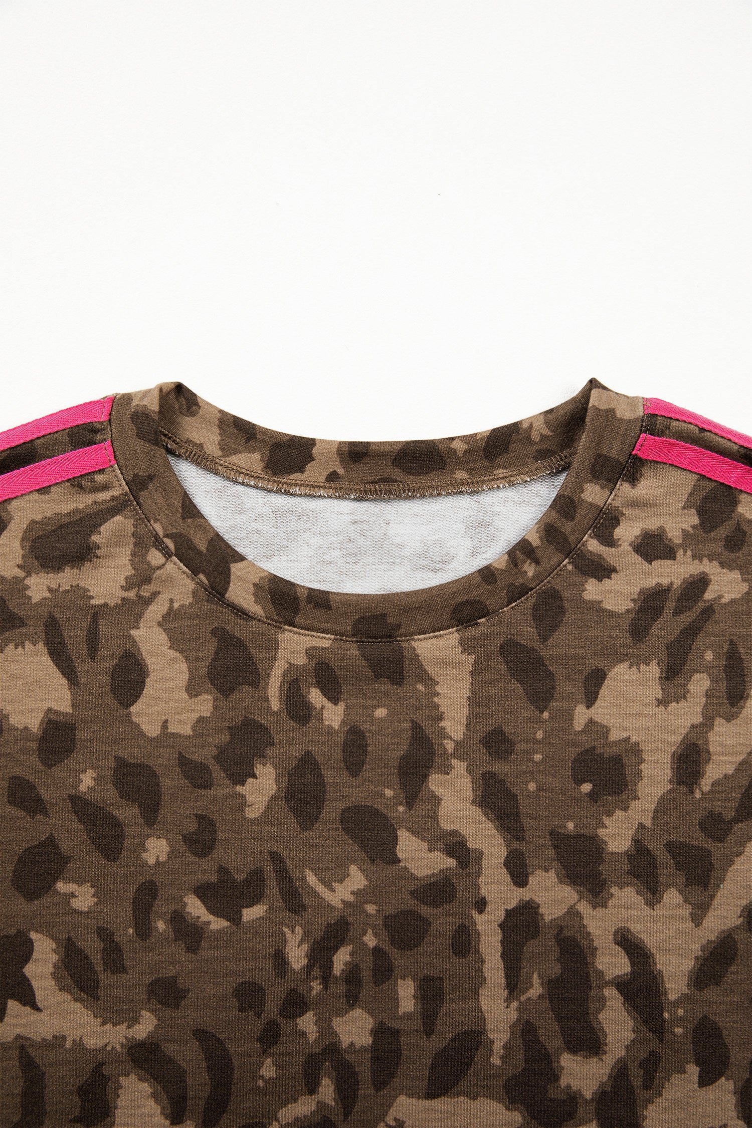 Brown Loose Contrast Striped Accent Leopard T Shirt Mini Dress with Pockets - Damesmode Afbeelding 4