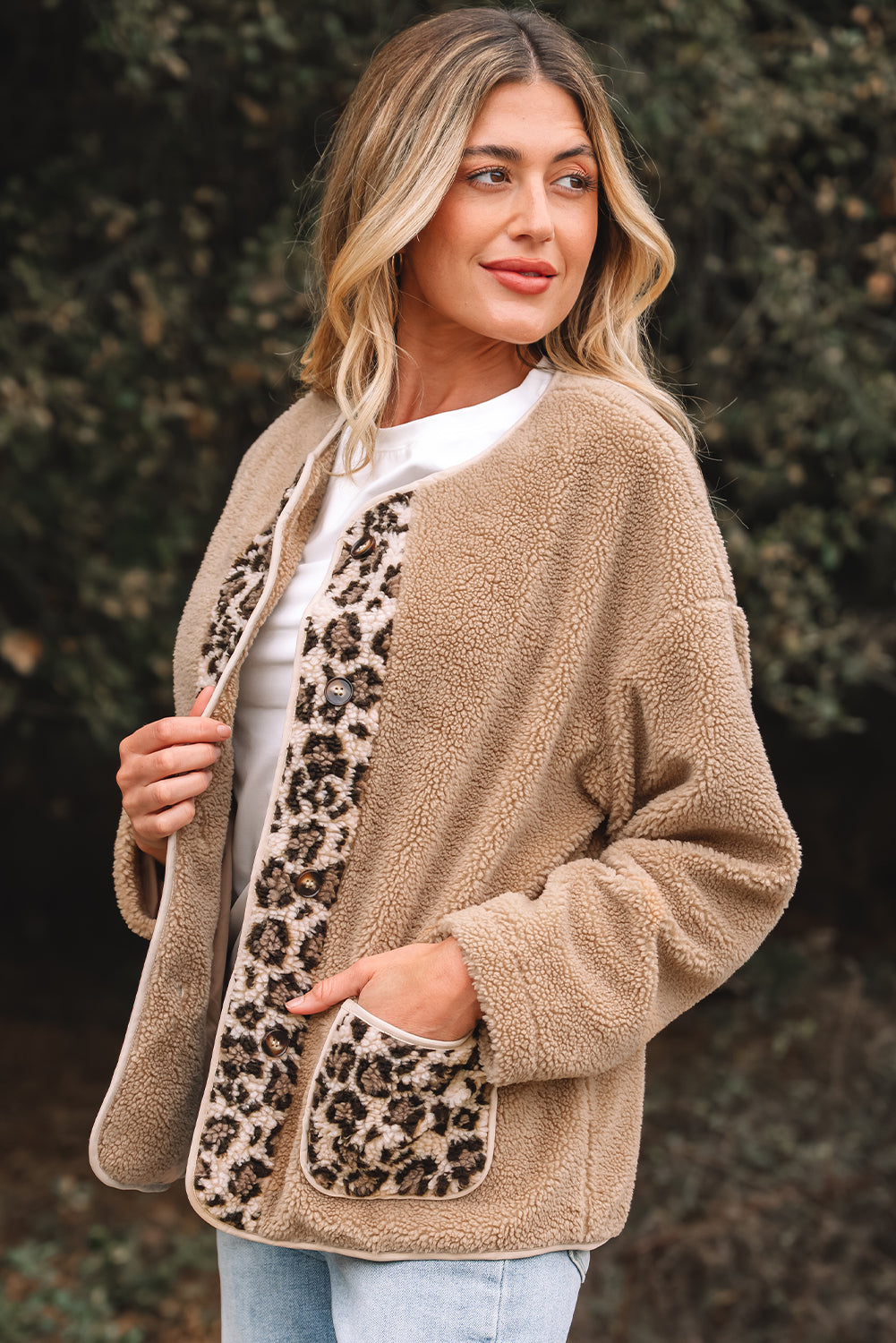 Veste décontractée en peluche à motif léopard avec poches