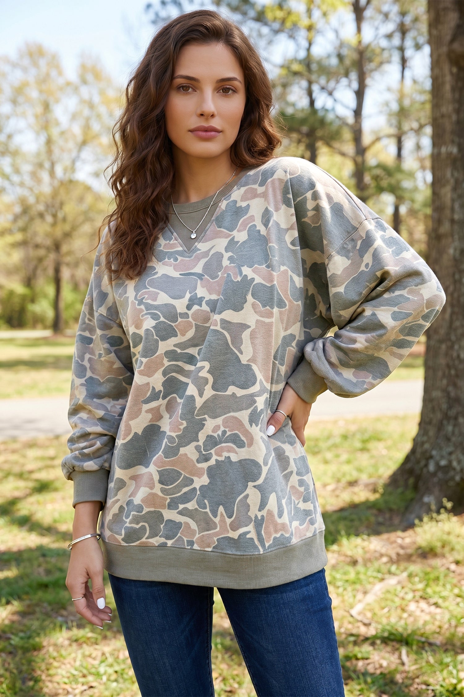 Mehrfarbiger Tarnmuster mit geripptem Trim legerer Pullover-Pullover