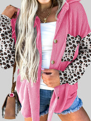 Dunkler khakifarbener Leopardengeflickter verdrehter gerippter westlicher Casual Shacket - Miniatuur