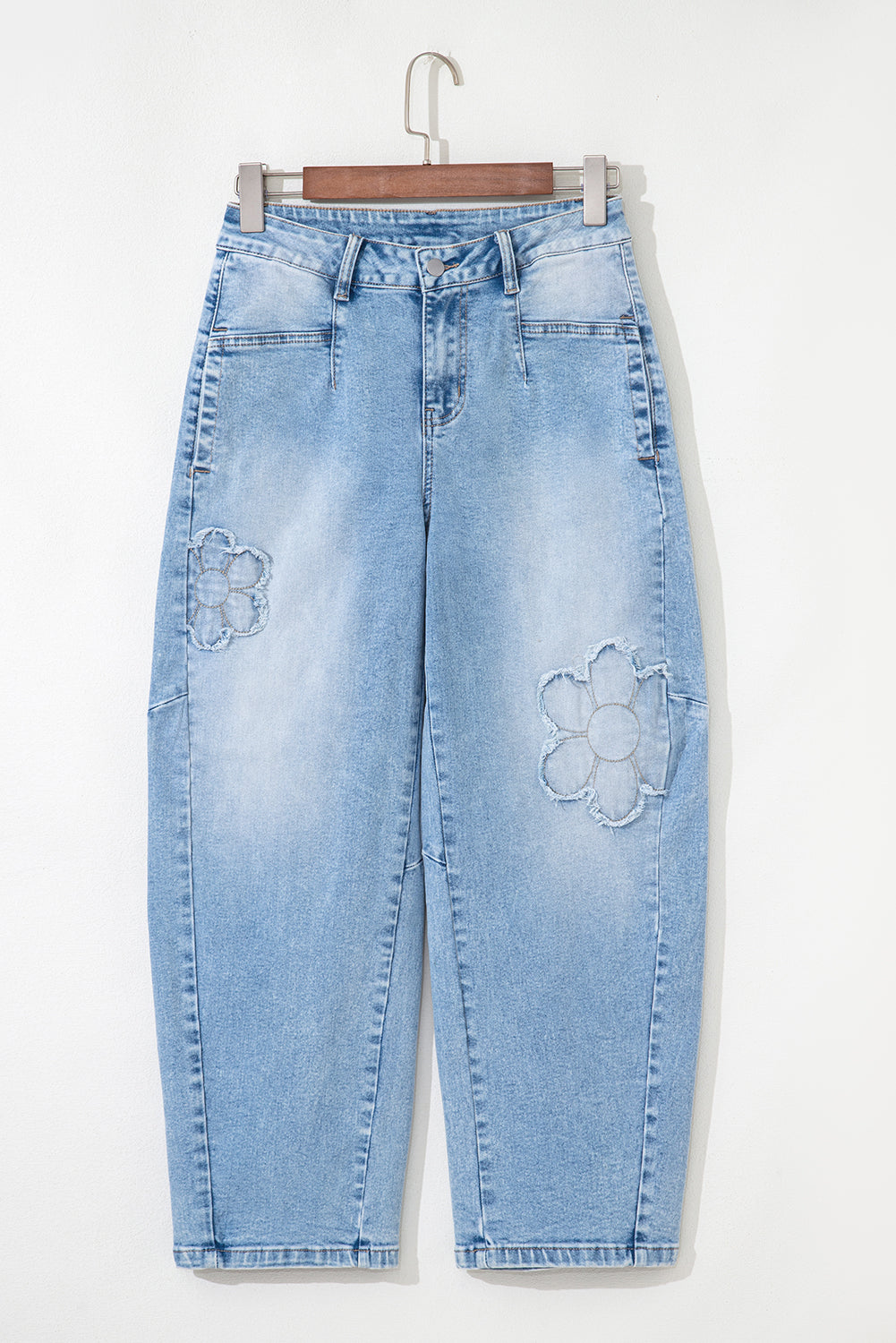 Beau Blue Flower Patched Light Wash Cropped High Waist Barrel Jeans - Damesmode Afbeelding 4