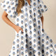 Sky Blauw Gebloemde Puff Sleeve Tied Neck Zakkened Mini Jurk