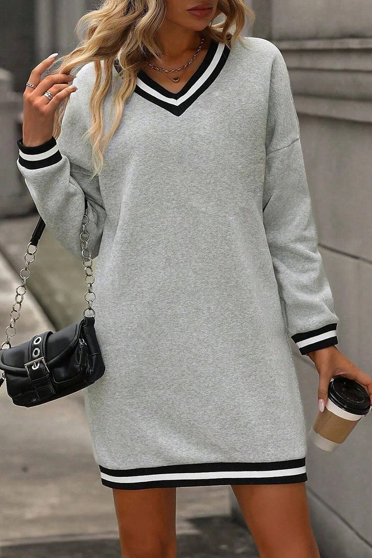 Robe T-shirt Preppy à manches longues à décolleté rayé gris clair - Damesmode