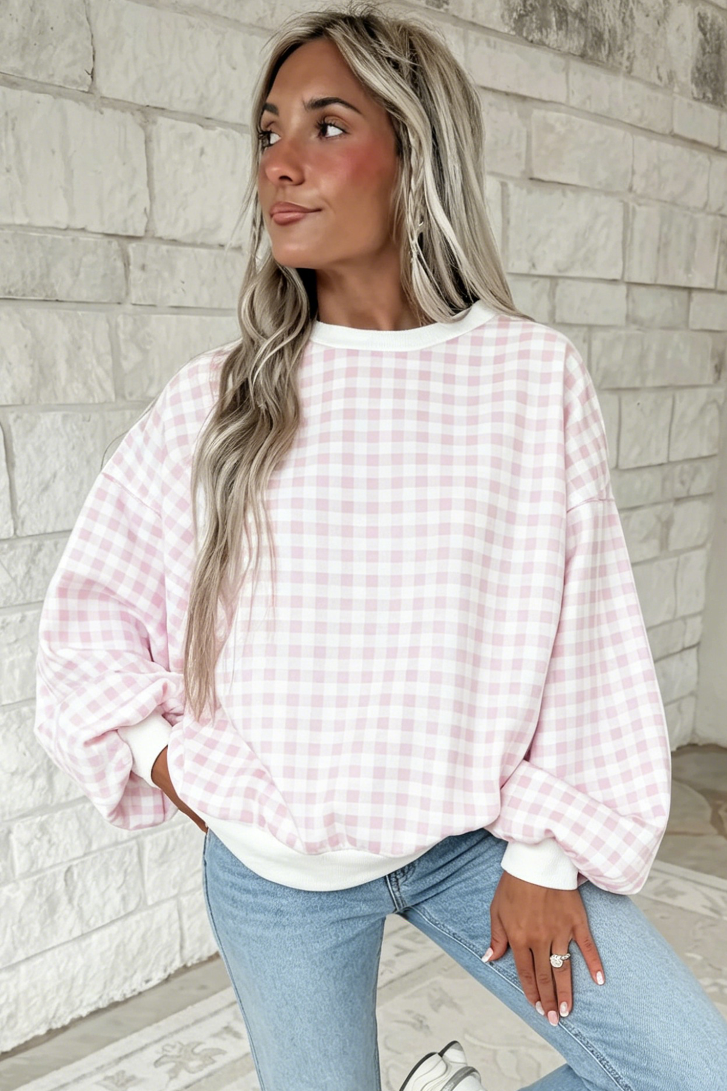 Lyseblå ternet langærmet sweatshirt med rundhals og hals