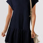 Marineblaues einfarbiges Kappenärmel-Rüschen-Saum, legeres kurzes Kleid