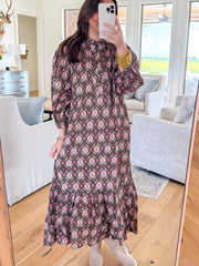 Vestido midi de botones marrones con estampado floral con volantes y bajo con volantes - Imagen de moda femenina 4 - Miniatuur