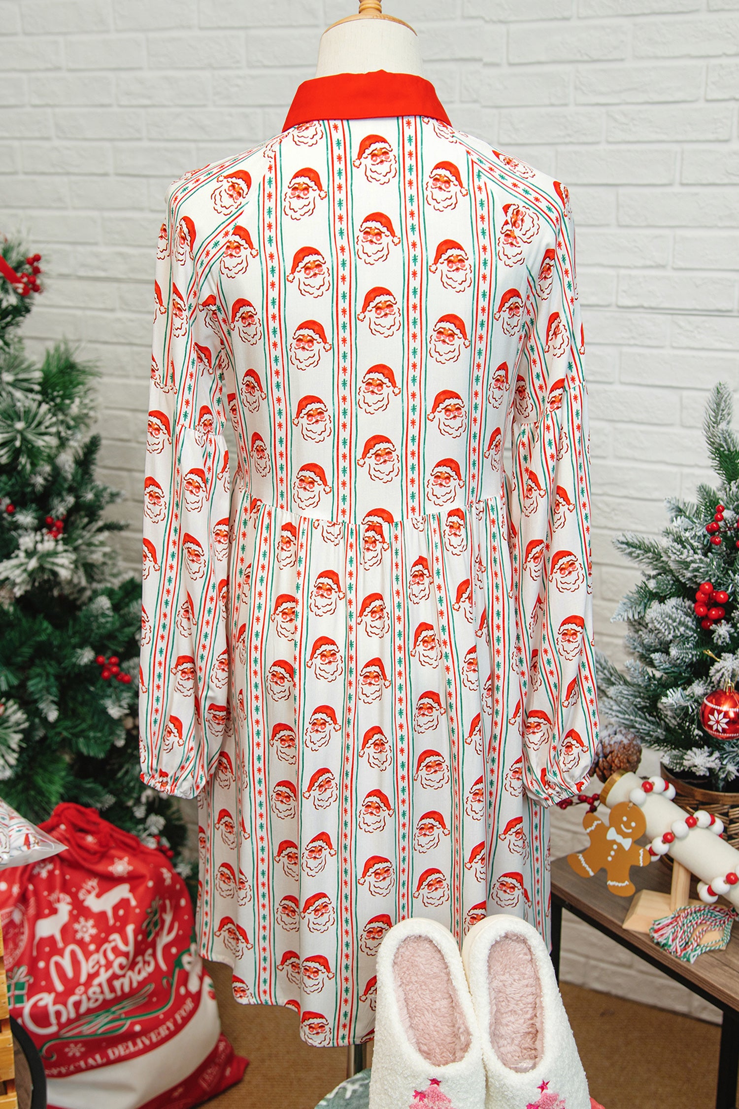Weißer Weihnachtsmann mit kontrastreichem Kragen und langärmligem A-Linien-Minikleid
