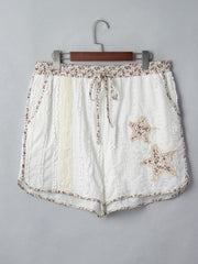 Weiße strukturierte Spitzen-Detail-Floral-Star-Patch-Kordelzug-Casual-Shorts - Miniatuur