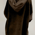 Dunkelbraunes Kontrasthemd mit gestrickten Ärmeln Kapuzenjacke - Foto 2