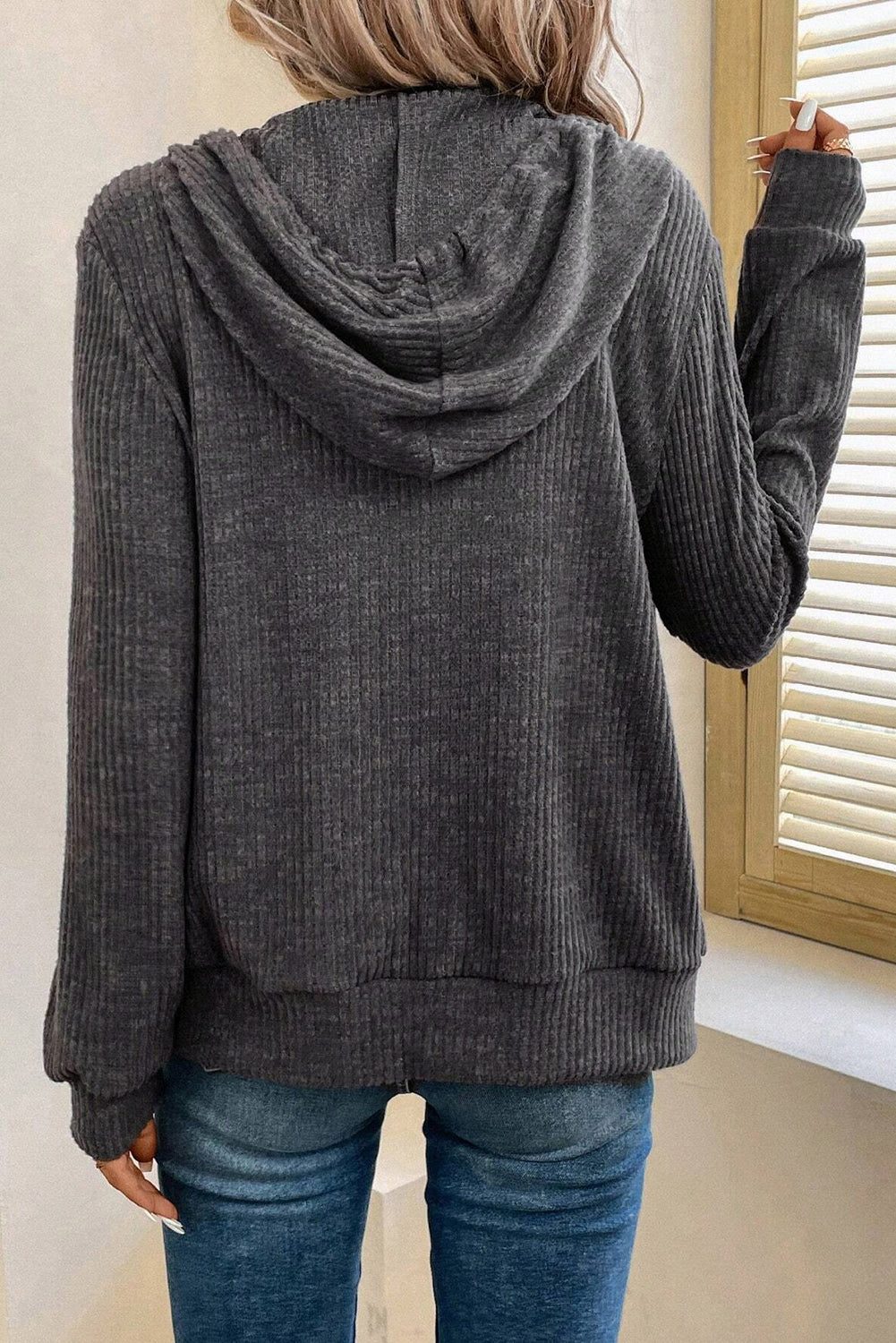 Felpa con cappuccio con zip a coste e dalina davanti rossa
