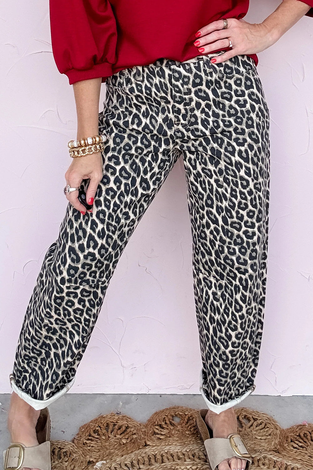 Jeans mit schwarzem Leopardenmuster – Damenmode Bild 5