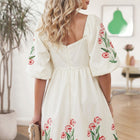 Beige Floral Print Puff Sleeve Babydoll Dress - Damesmode Afbeelding 2 - Thumbnail