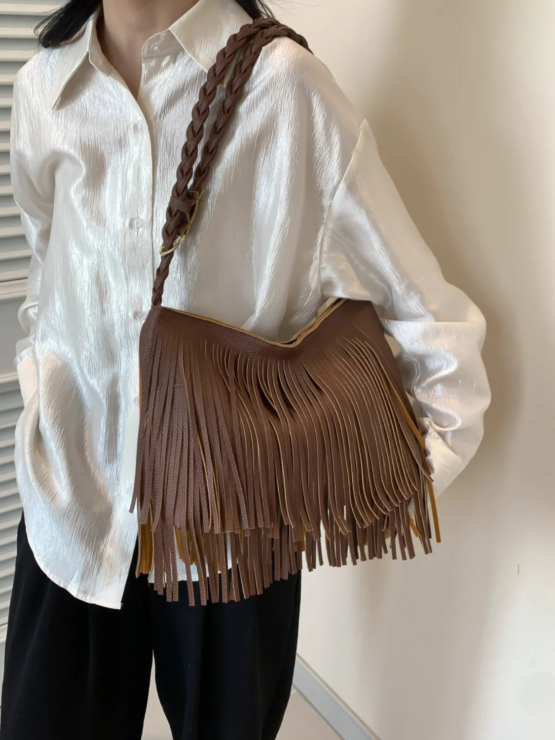 Fringe Solid Color Shoulder Bag - Exklusive Damenmode & Kleidung Kollektion | Redblad Deutschland