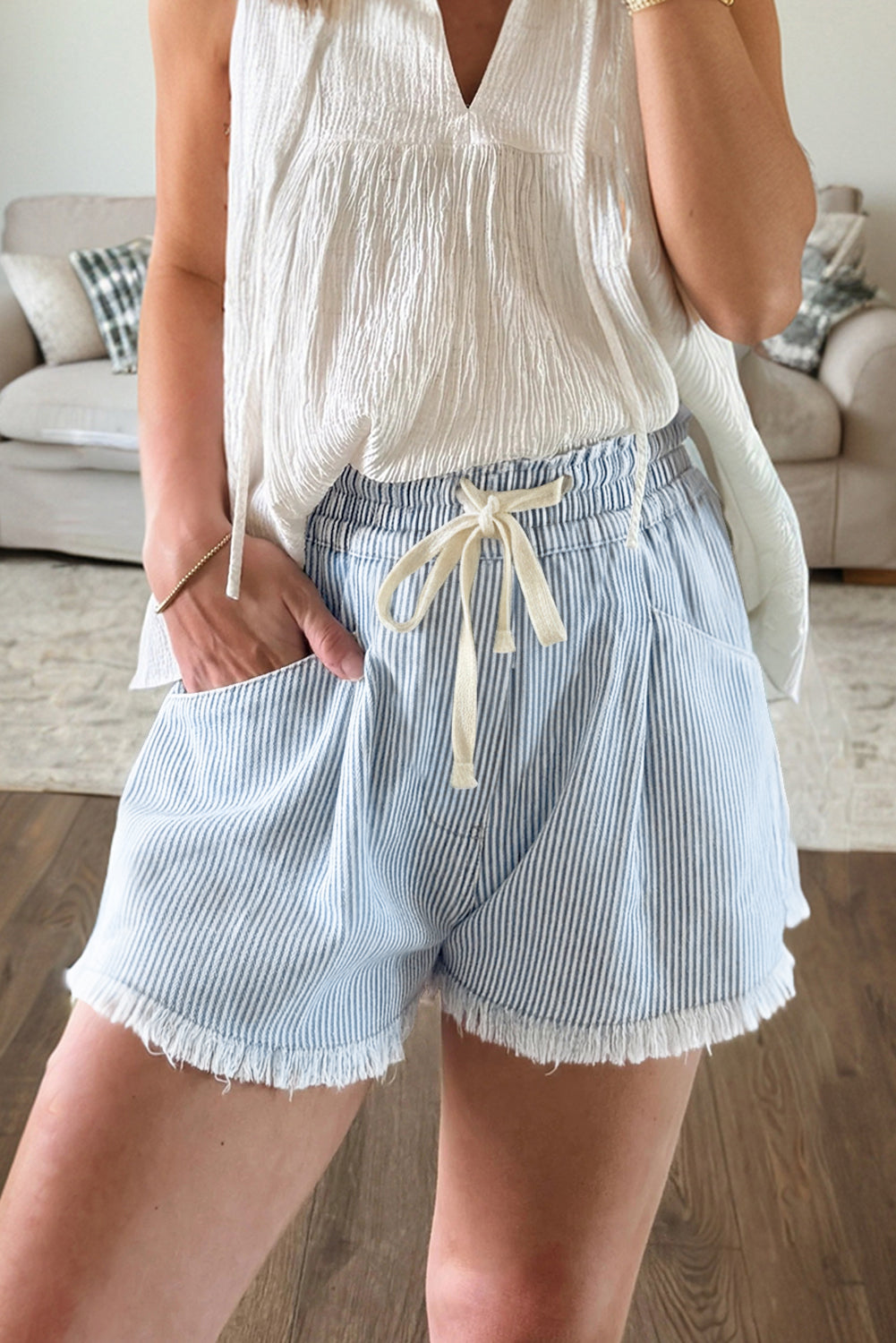 Black Stripe Raw Edge Drawstring Elastic Waist Casual Denim Shorts - Damesmode Afbeelding 6