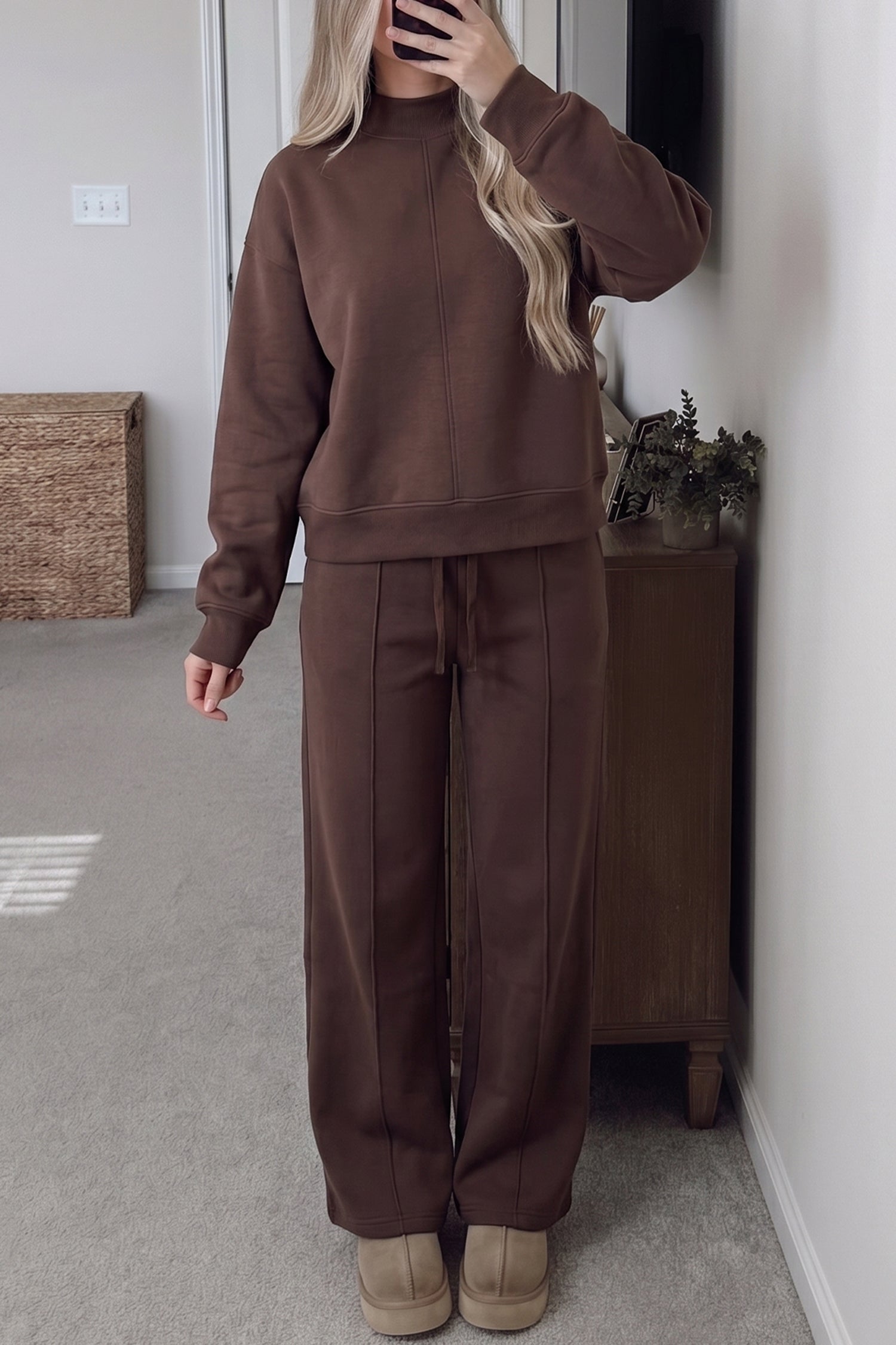 Set di pantaloni con corsa a cappuccio a denti a colori solidi a copertura finta