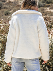 Beige Faux Fur Button Pocketed Lapel Collar Jacket - Damesmode Afbeelding 2 - Miniatuur