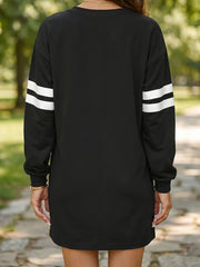 Schwarzes Varsity Contrast-Sleeve-Shift-Sweatshirt-Kleid – Damesmode Afbeelding 2 - Miniatuur