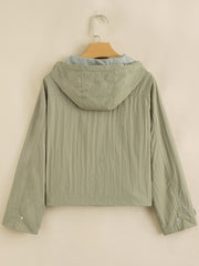 Chaqueta utilitaria con capucha corta y bolsillo verde laurel - Miniatuur