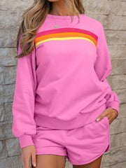 Bonbon-gestreifter Akzentpullover und Shorts zweiteiliges Casual-Set – Damesmode Bild 1 - Miniatuur