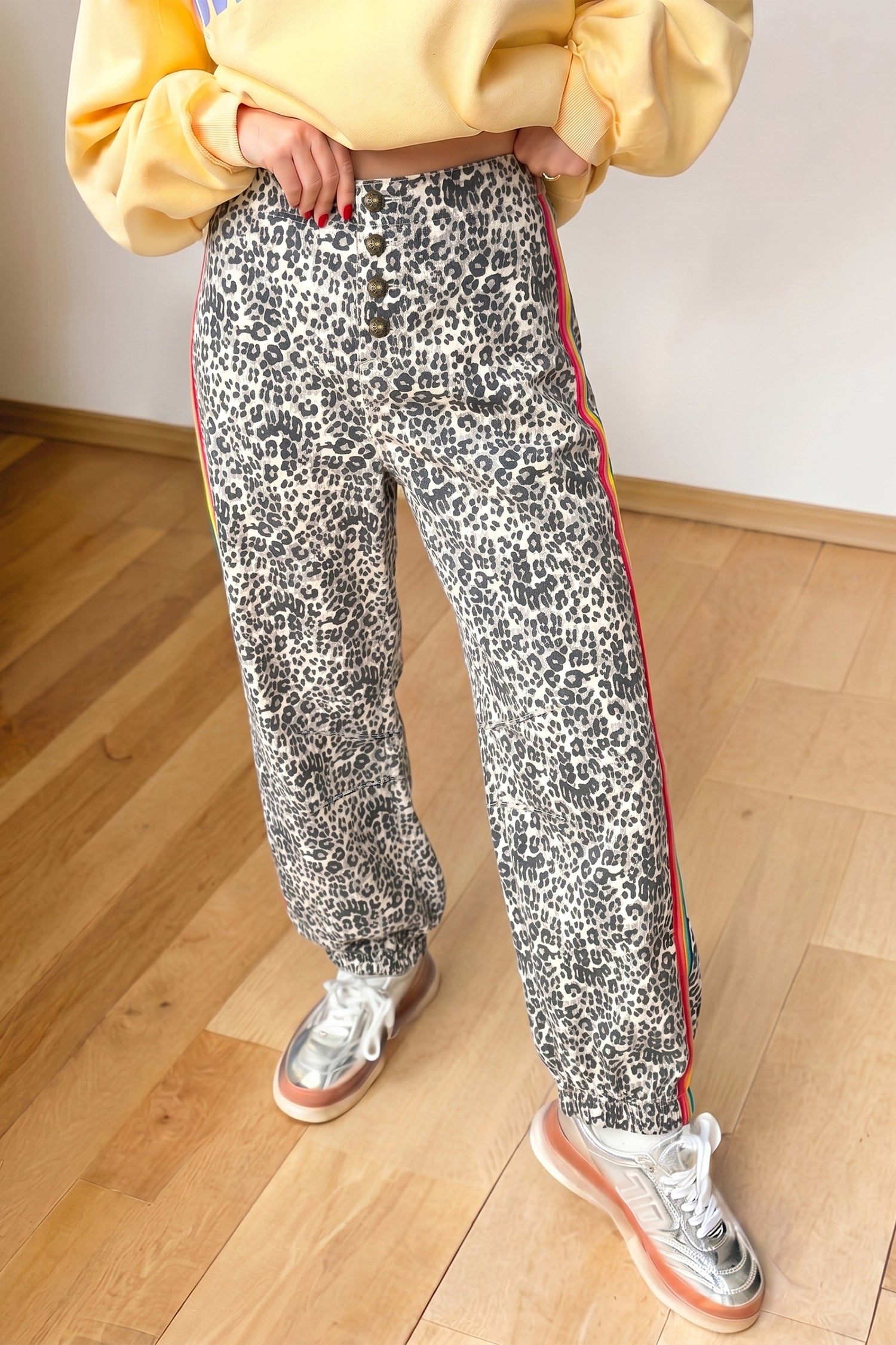 Brown Leopard Print Rainbow Striped Detail Buttoned Loose Jogger Jeans - Damesmode Afbeelding 3