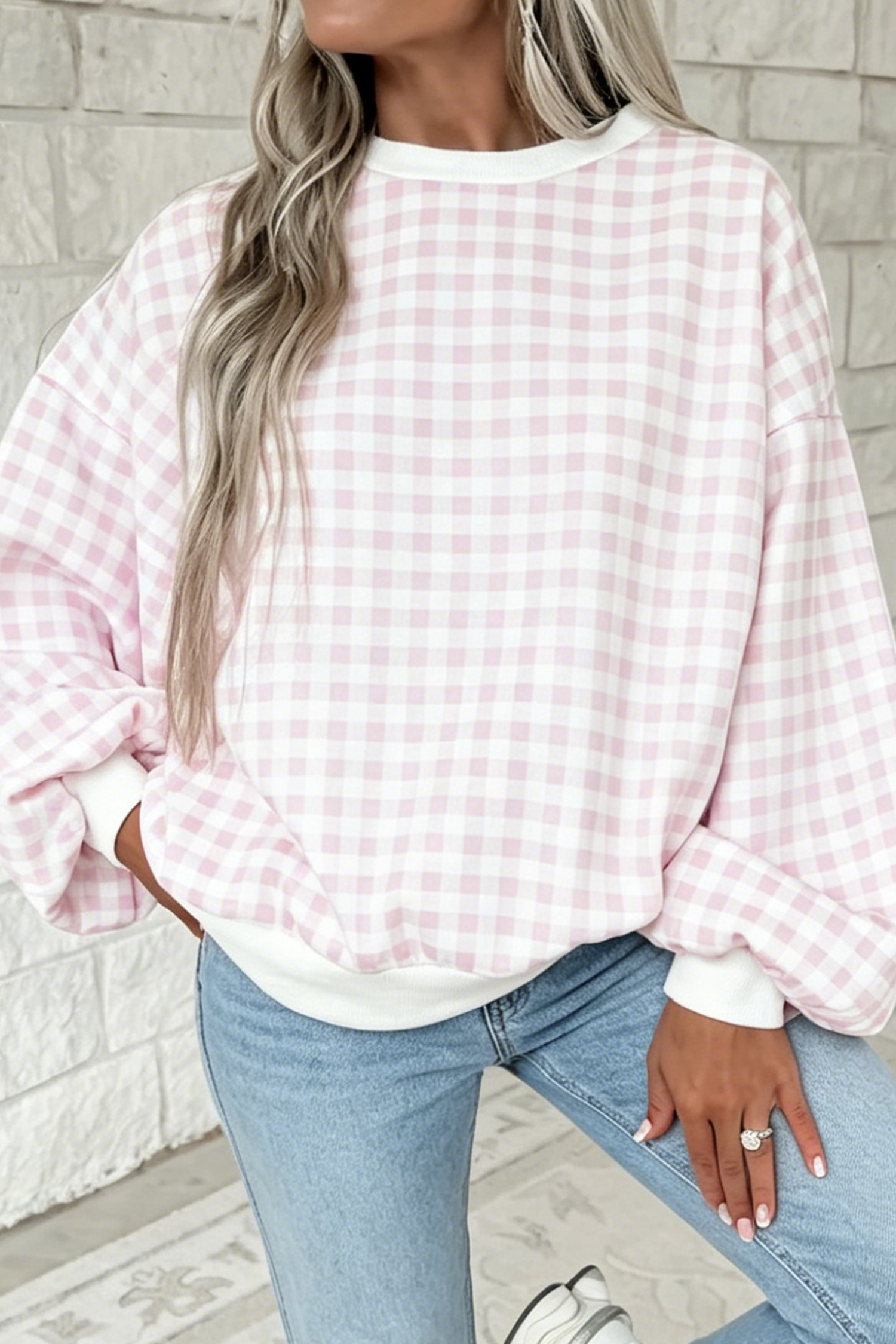 Lyseblå ternet langærmet sweatshirt med rundhals og hals