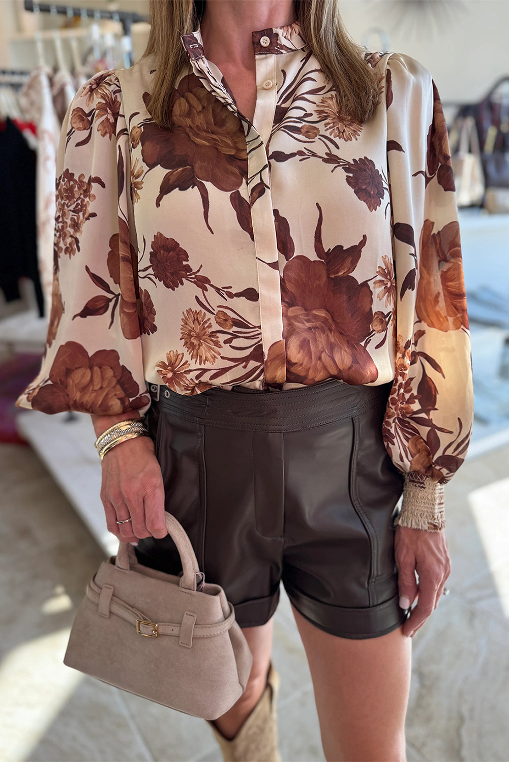 Brown Floral Print Button Down Poet Sleeve Shirt - Damesmode Afbeelding 1