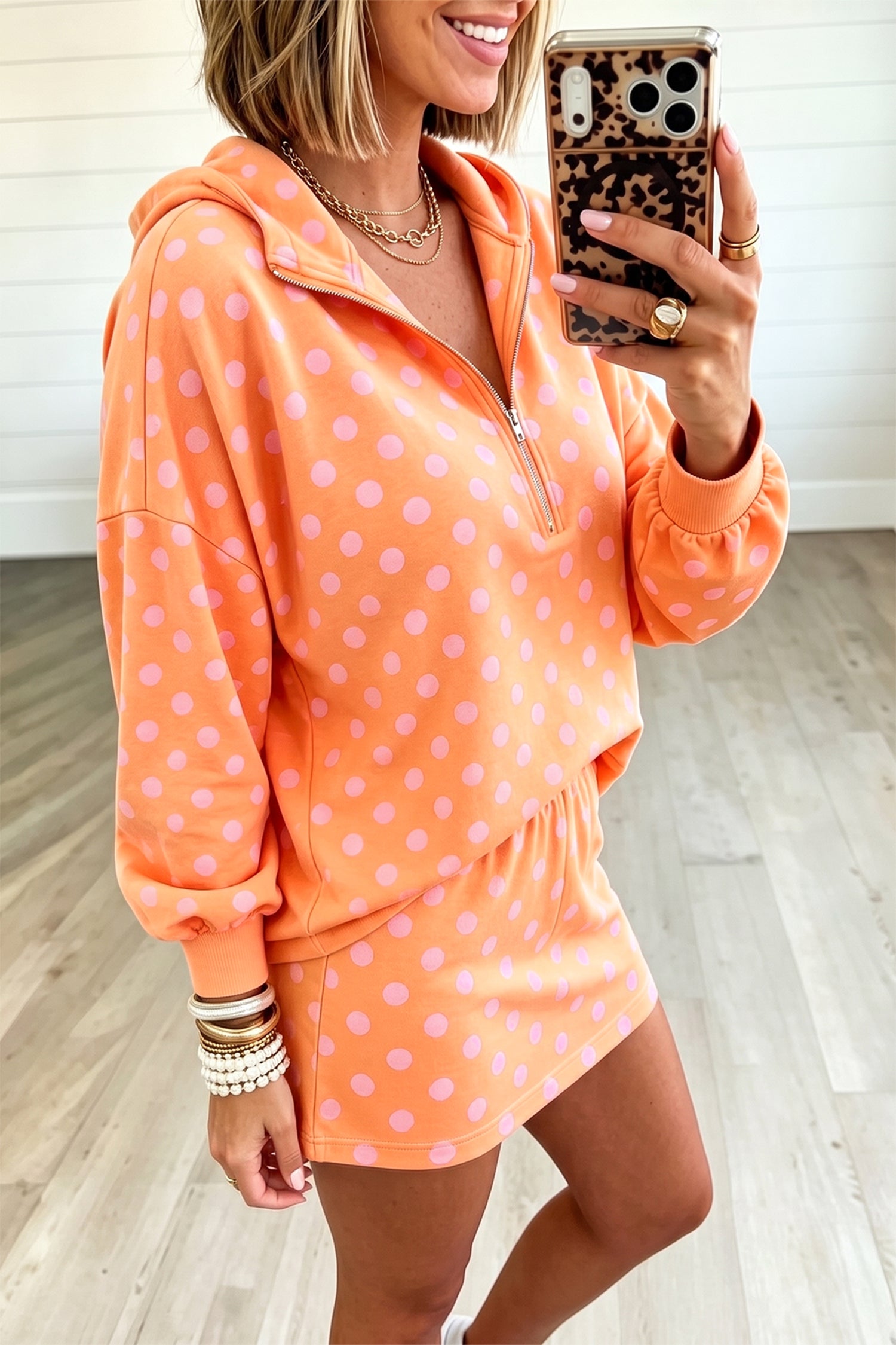 Ensemble de mini-skort décontracté à manches longues à pois à pois et à pois