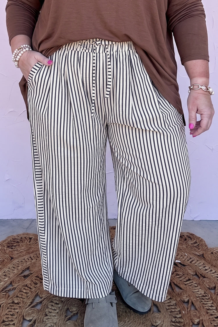 Black Stripe Plus Size Tie Waist Loose Pants - Damesmode Afbeelding 1 - Damesmode