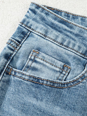 Myosotis Rohsaum, aufgerissene Knie-Passform-Flare-Jeans - Miniatuur