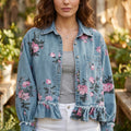 Dunkelblaue Jacke mit Blumenmuster und Rüschen-Saum - Foto 3