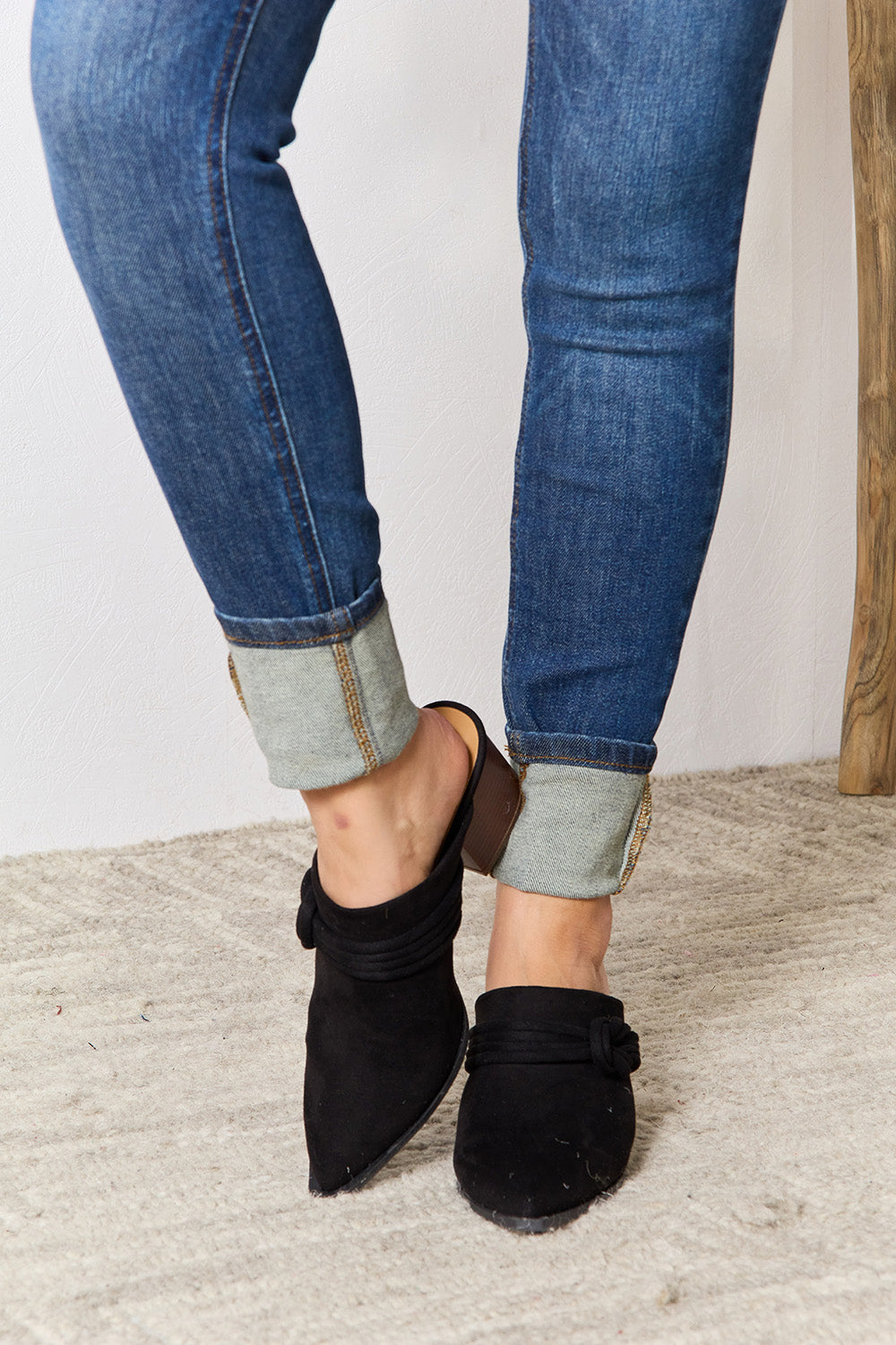 East Lion Corp Pointed-Toe Braided Trim Mules - Exklusive Damenmode & Kleidung Kollektion | Redblad Deutschland