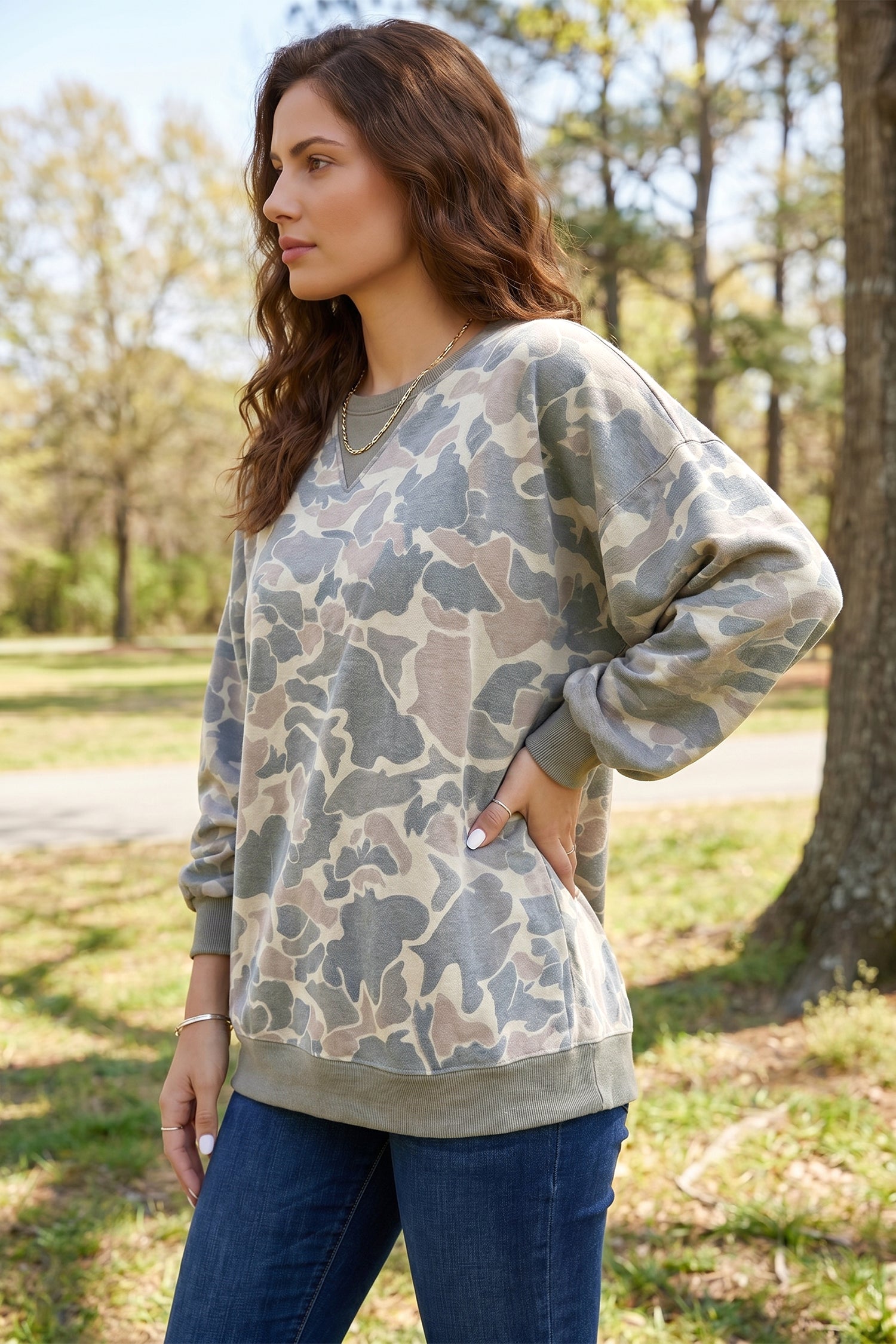 Mehrfarbiger Tarnmuster mit geripptem Trim legerer Pullover-Pullover