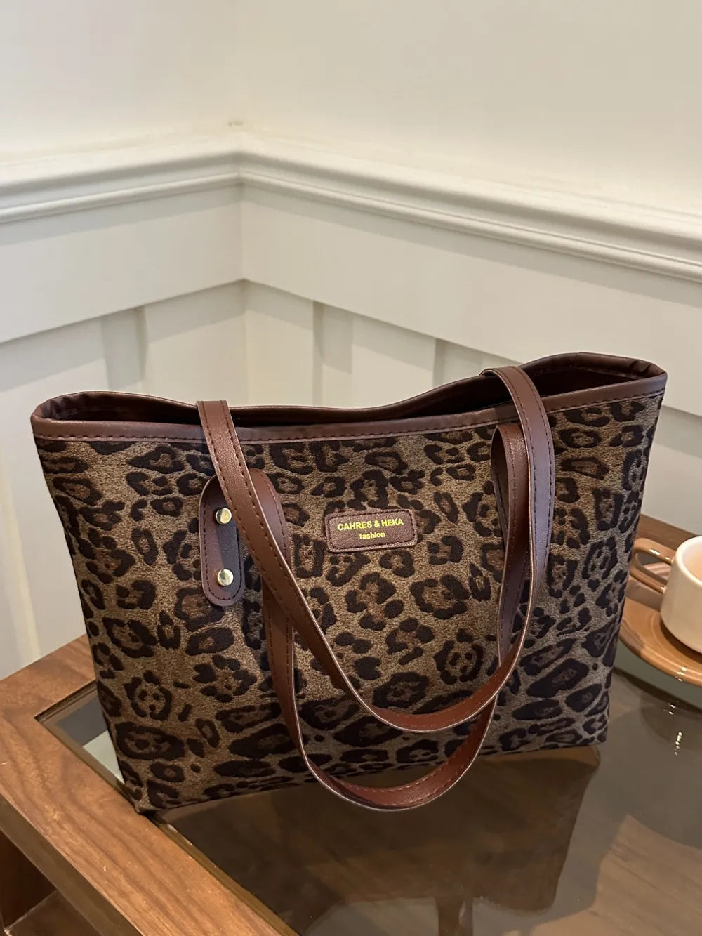 Leopard Polyester Tote Bag - Exclusive Women Fashion & Apparel | Redblad Official