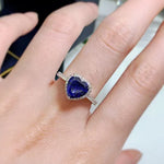 2 Carat Moissanite Heart-Shaped Side Stone Ring | Redblad 18K Solid Gold & Certified Diamond Rings
