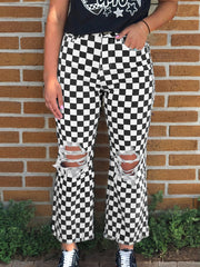Imprimé noir à damier Trous vieillis, jeans courts à bord brut - Damesmode Afbeelding 1 - Miniatuur