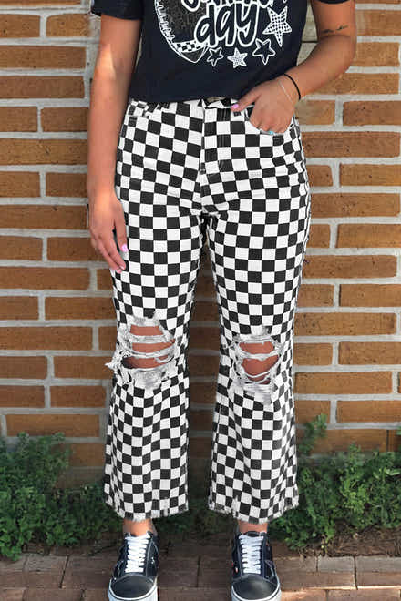 Imprimé noir à damier Trous vieillis, jeans courts à bord brut - Damesmode Afbeelding 1