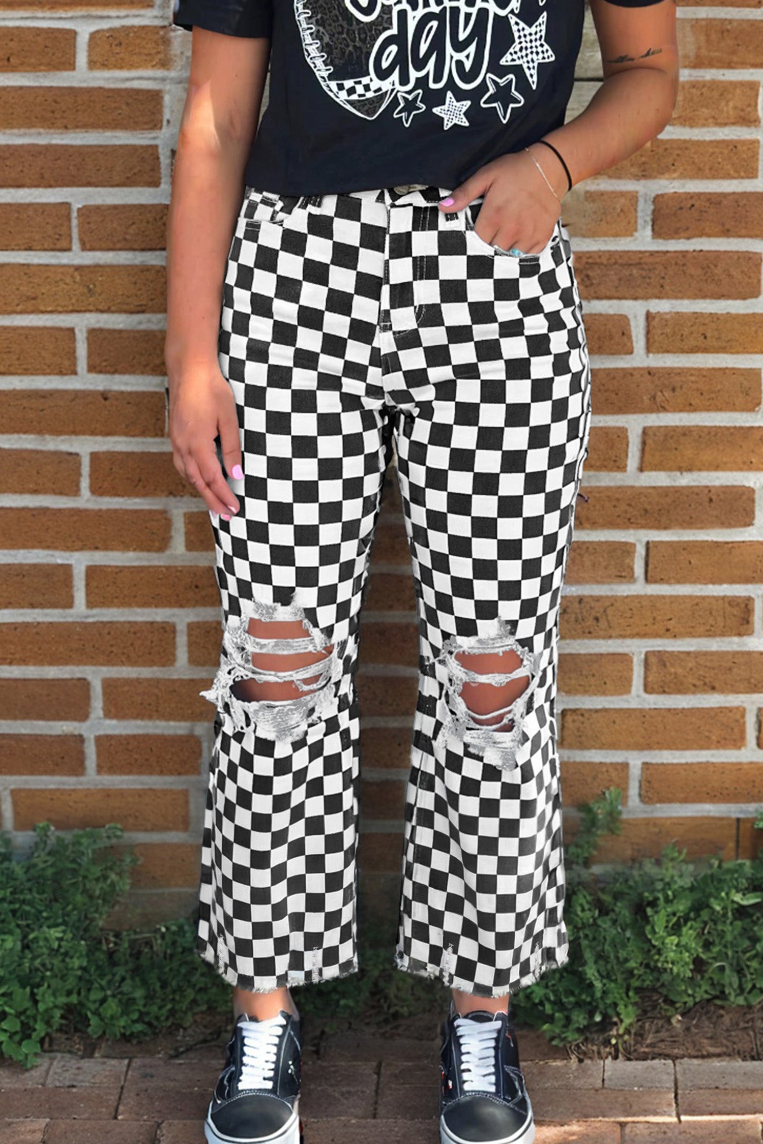 Black Checkerboard Print Distressed Holes Raw Edge Cropped Jeans - Damesmode Afbeelding 1