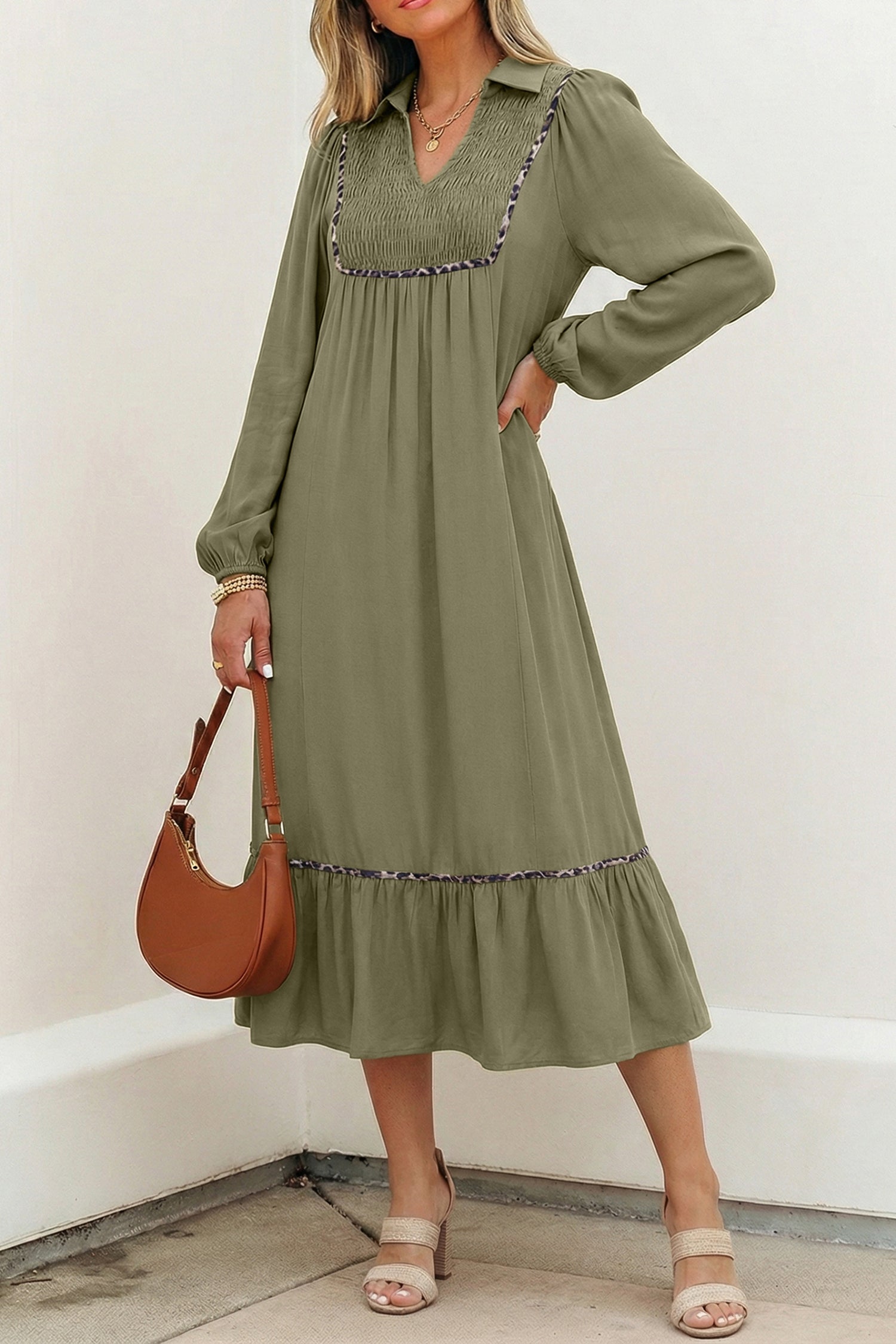 Black Collared V Neck Smocked Detail Contrast Leopard Trim Bracelet Sleeve Long Dress - Damesmode Afbeelding 5