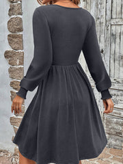 Dark Grey Shirred Cuff Long Sleeve Button Round Neck Mini Dress - Miniatuur