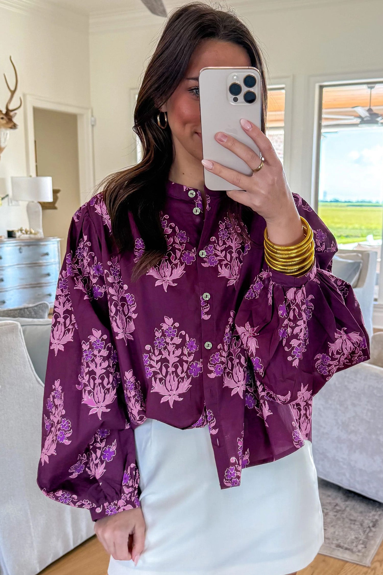 Chemise à manches bouffantes à boutons à motifs floraux violets