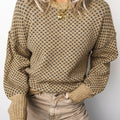 Maglione a maniche lunghe con stampa geometrica cachi, spalle a scollo rotondo e scollo a scena - Foto 4