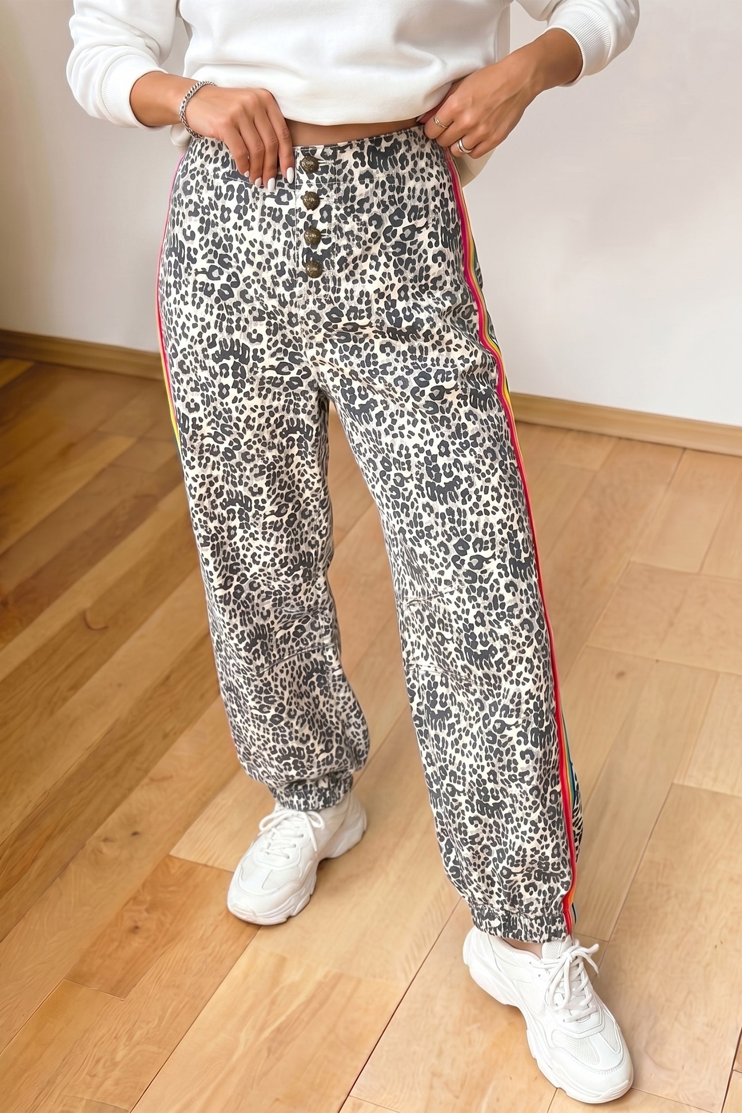 Brown Leopard Print Rainbow Striped Detail Buttoned Loose Jogger Jeans - Damesmode Afbeelding 1