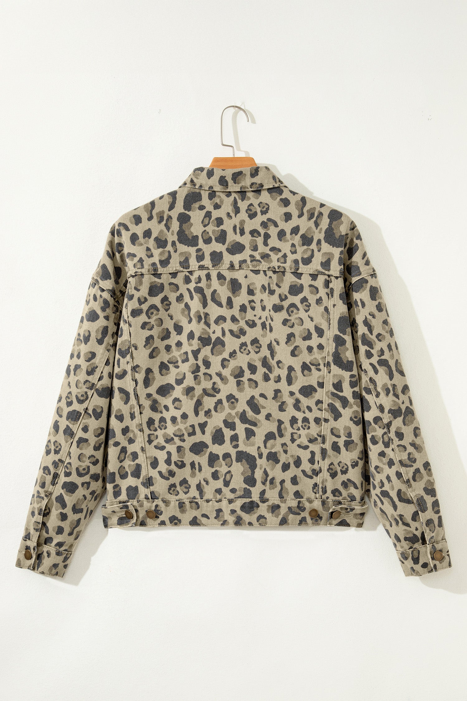 Khaki Retro Leopardenmuster Nahtdetail Jeansjacke mit Knöpfen
