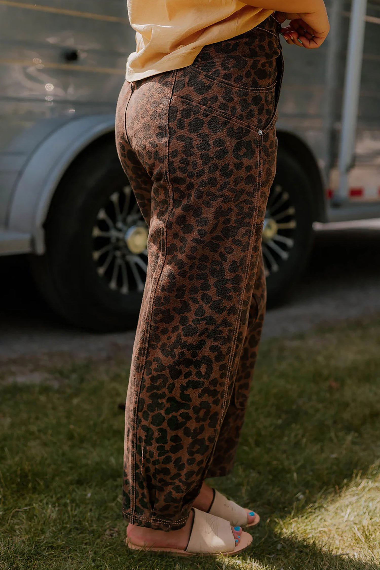 Brown Clear Seam Detail Patchwork Leopard Print Barrel Jeans - Damesmode Afbeelding 2