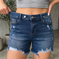 Beau Blue Asymmetric Raw Hem Distressed Whiskery Denim Shorts - Damesmode Afbeelding 4 - Foto 4