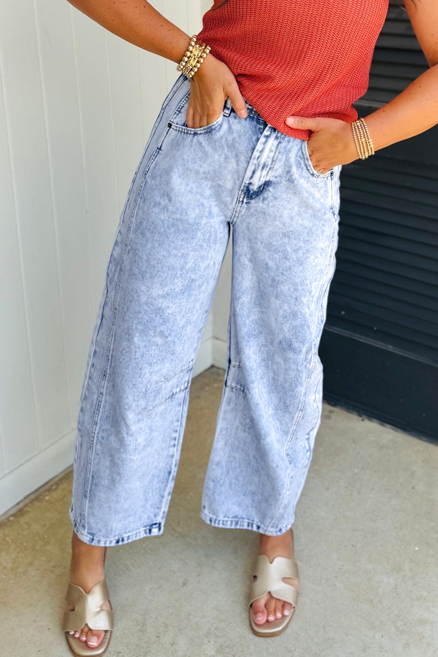 Beau Blue Light Washed Pull On Barrel Jeans - Damesmode Afbeelding 2